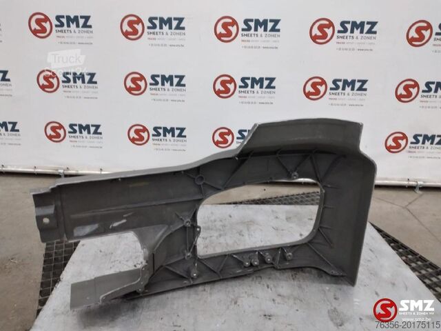 Bumper Mercedes Bumperhoek Mercedes Axor rechts