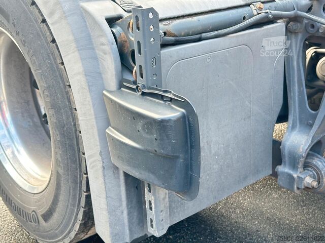 Gefahrgut LKW MERCEDES-BENZ Actros 1840 ADR FL/AT Safety Xenon