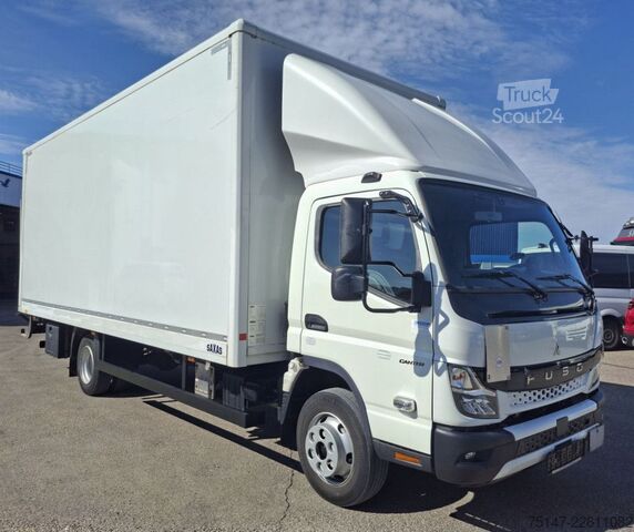 Furgoneta caja FUSO Canter 7C18 3-Sitzer Klima Koffer Ladebordwand