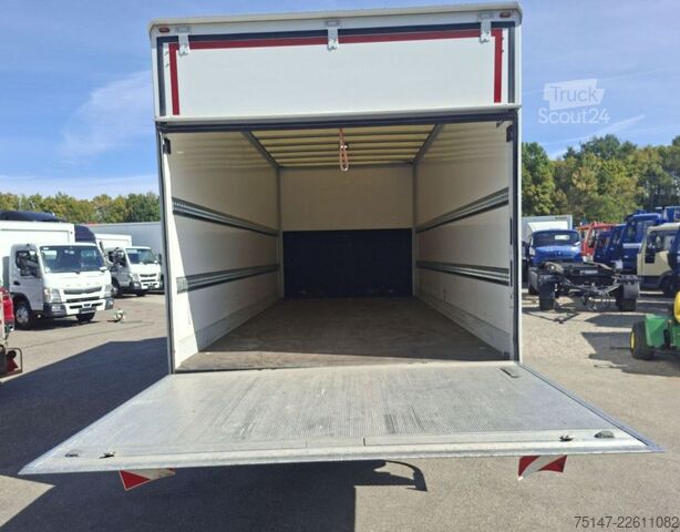 Furgoneta caja FUSO Canter 7C18 3-Sitzer Klima Koffer Ladebordwand
