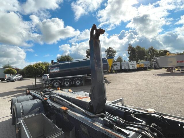 Camion scarrabile MERCEDES-BENZ 2543 Actros / Meiller RS 21.70 / 6x2 / Gelenkt