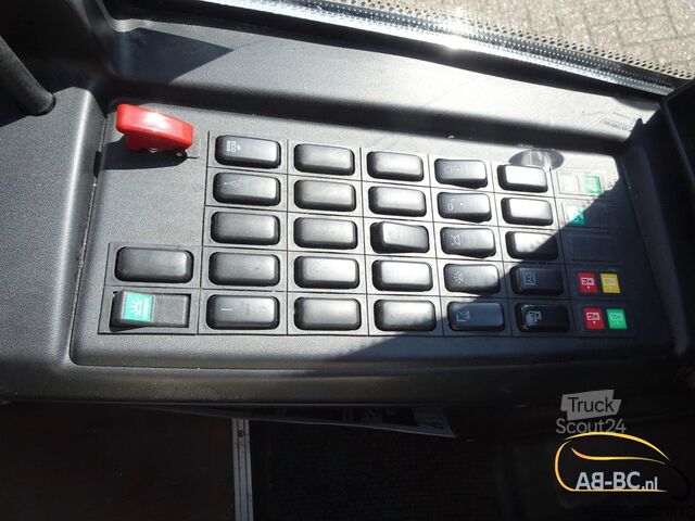 Autocar de turism IVECO Rosero First FLHI XL - 31 Sitze EURO 6
