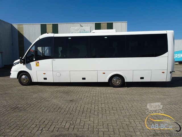 Autocar de turism IVECO Rosero First FLHI XL - 31 Sitze EURO 6