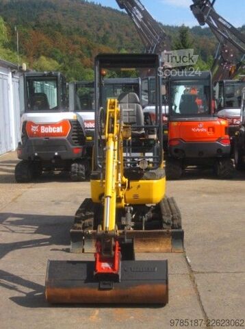 Mini-pelle KOMATSU PC 14 R - 3HS * 2x Löffel * * Vorführm *
