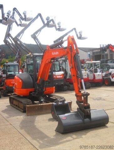 Mini-pelle KUBOTA U55-4 * 2x Löffel *