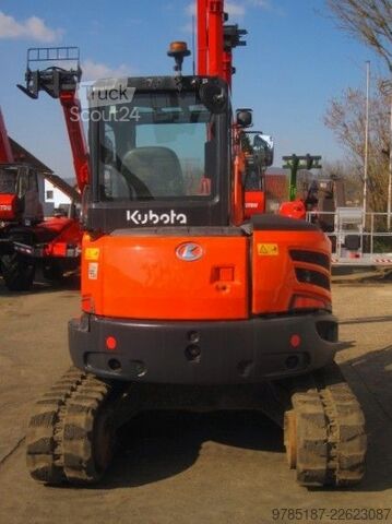 Mini-pelle KUBOTA U48-4 * 3x Löffel *