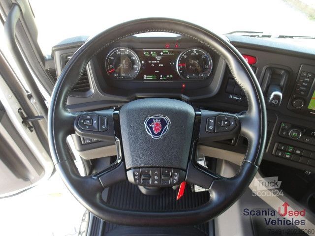 Standardni vlačilec Scania R 460 A4x2NA