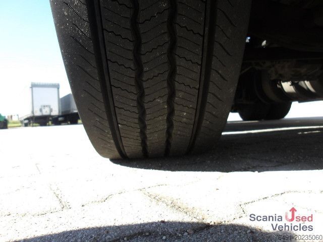 Standardni vlačilec Scania R 460 A4x2NA