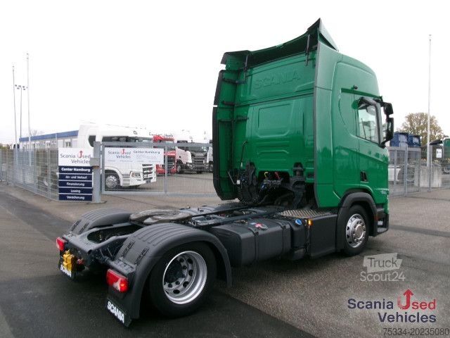 Ciągnik siodłowy typu volume Scania R 450 A4x2EB Mega Standklima 2 Tanks