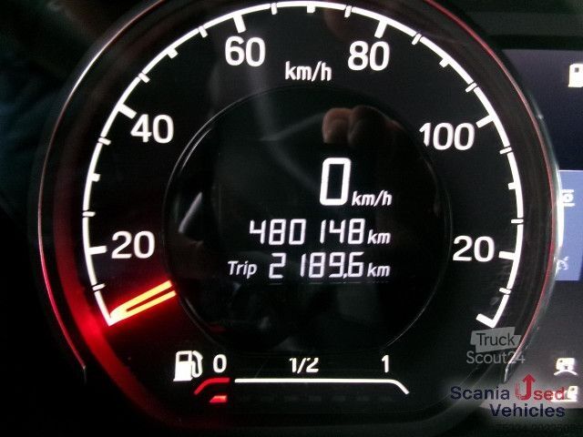 Ciągnik siodłowy typu volume Scania R 450 A4x2EB Mega Standklima 2 Tanks
