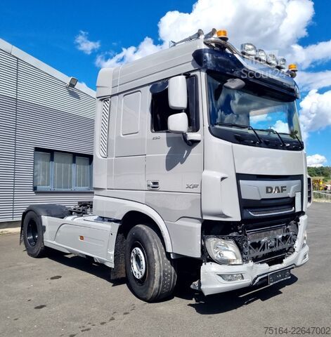 Standart çekici ünitesi DAF XF 530 FT beschädigt