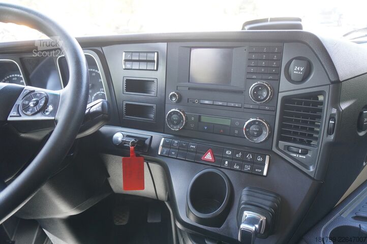Soğutmalı kamyonlar Mercedes-Benz Actros 2542 / GIGA cabin / Thermoking