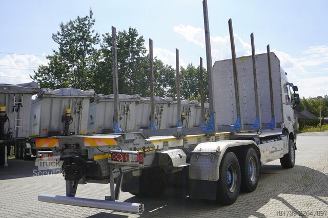 Samochód do przewozu drewna Renault K520 DE13 6x6 / 80 tho. km! / 78 t
