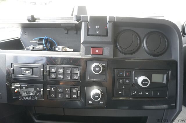 Samochód do przewozu drewna Renault K520 DE13 6x6 / 80 tho. km! / 78 t