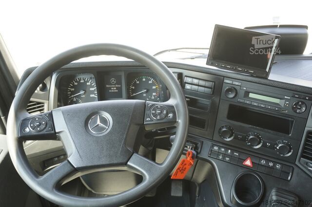 Vinçli platform Mercedes-Benz Arocs 1827 4x2 / 70 tho km!!! / Fassi