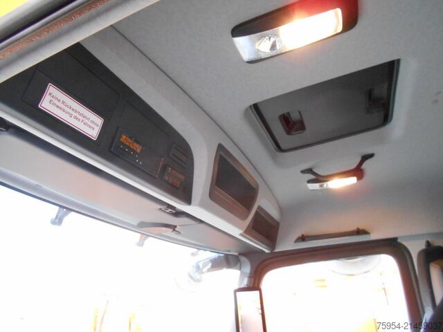 Popelářský vůz Mercedes-Benz Actros 2536 L 6x2 / Zöller Medium XL 22