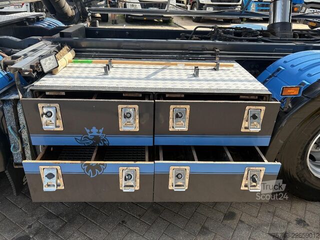 Kabeļu sistēma Scania R 490 + HMF 5020 - 6X EXT. + JIB 5X EXT. + EURO...