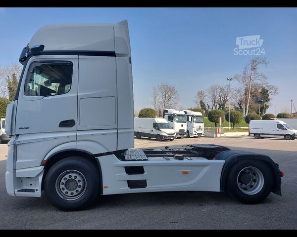 Trattore stradale standard MERCEDES-BENZ Actros L 18 4x2 - Actros L 1848 LS 4x2