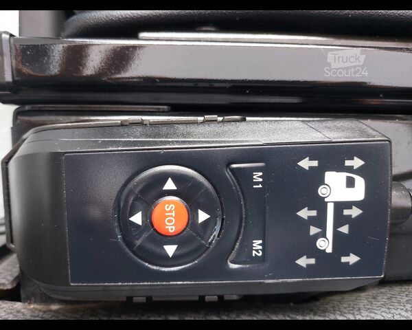 Trattore stradale standard MERCEDES-BENZ Actros L 18 4x2 - Actros L 1848 LS 4x2