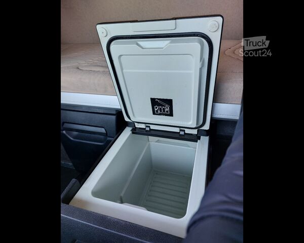 Trattore stradale standard MERCEDES-BENZ Actros L 18 4x2 - Actros L 1848 LS 4x2