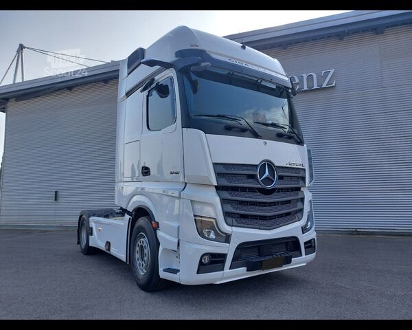 Standartinis vilkikas MERCEDES-BENZ Actros L 18 4x2 - Actros L 1848 LS 4x2