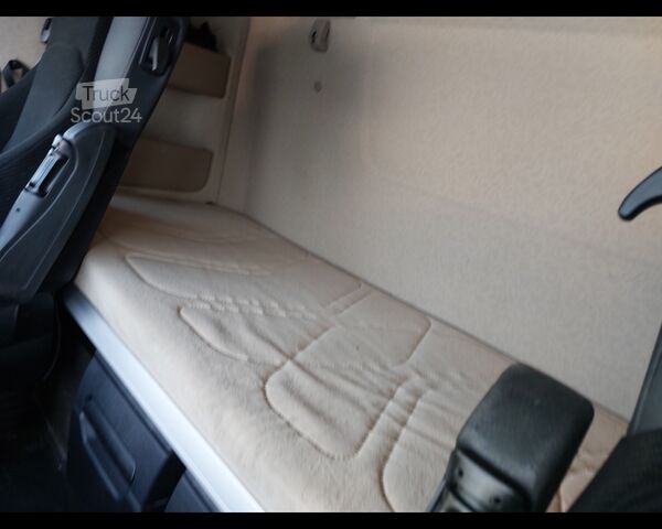 Standartinis vilkikas MERCEDES-BENZ Actros L 18 4x2 - Actros L 1848 LS 4x2