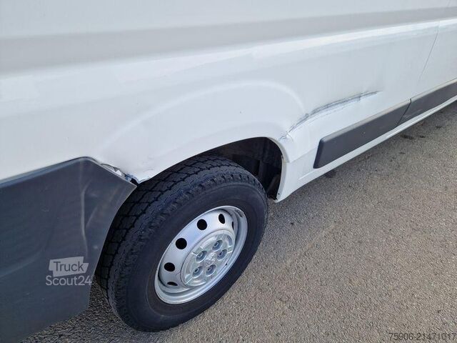 Furgon Peugeot Boxer