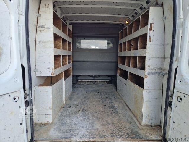 Furgon Peugeot Boxer