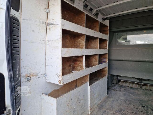 Furgon Peugeot Boxer