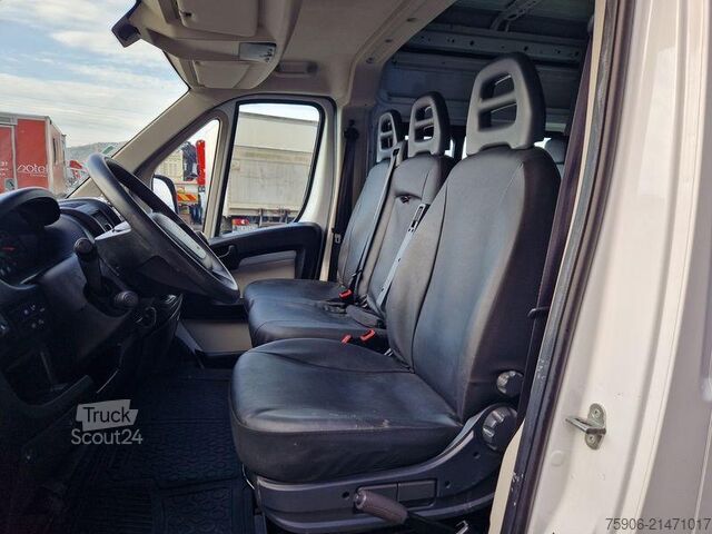 Furgon Peugeot Boxer