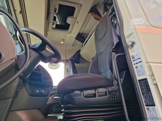 Standartinis vilkikas DAF XF