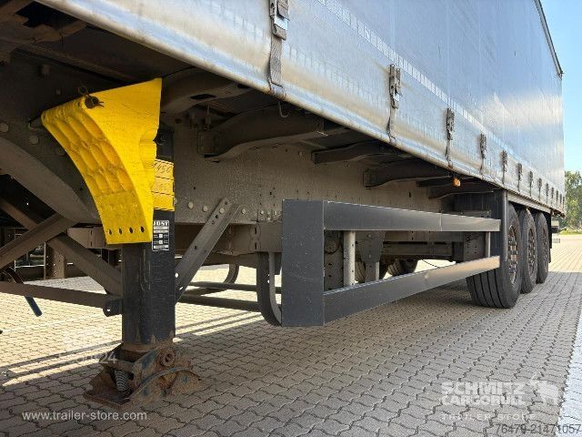 Open semitrailer with tarp Schmitz Cargobull Curtainsider Standard