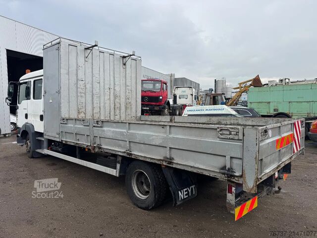 Laadplatform MAN TGL 12.210 **BELGIAN TRUCK-EURO 4-MANUAL GEARBOX**