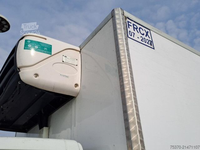 Koelwagen met geïsoleerde laadbak IVECO DAILY 60C15