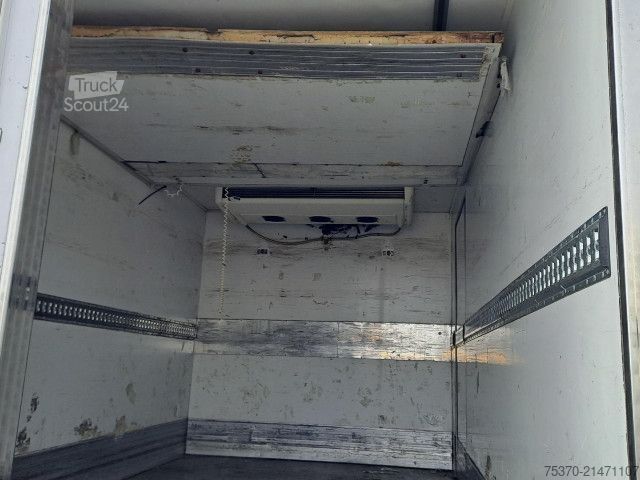 Koelwagen met geïsoleerde laadbak IVECO DAILY 60C15