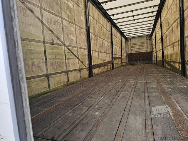 Zasłona boczna FREUHAUF 3 AXLE CURTAINSIDER - BPW AXLES