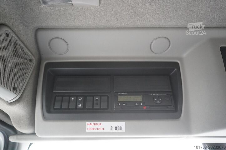 Frigorifero Renault D13 / 140 tho km !!! / Meat hooks