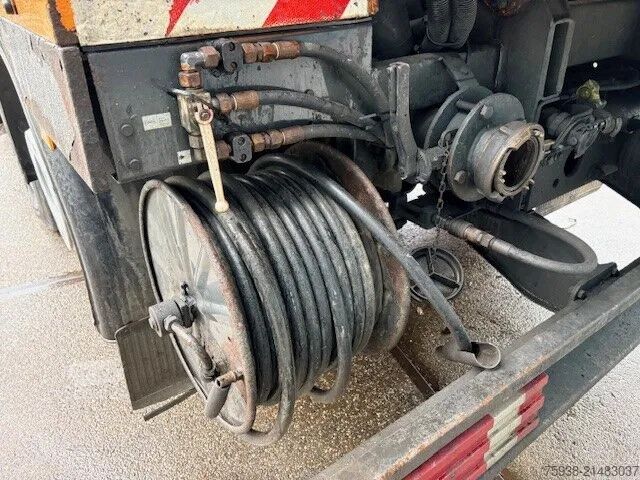 Véhicule aspirant Mercedes-Benz Actros 2543 L 6x2 WITH 15,5 M3 MULLER F155EGH V...