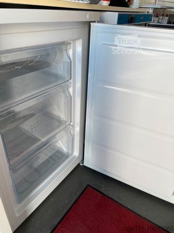 Árusító utánfutó  Engelhard VK 370 EB Gebrauchter Imbissanhänger