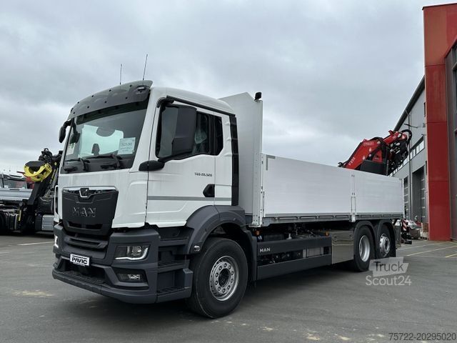 Φορτηγό με επίπεδη καρότσα MAN TGS 26.520 6x2-4 Pritsche Fassi F255RA2.24 + JIB