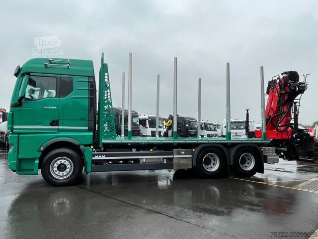 Kamion za izvlačenje drveta MAN TGX 33 520 6x4 BL PLATTFORM Epsilon Q150Z96