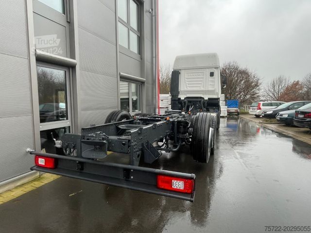 Podwozie ciężarówki IVECO S-WAY 490 Fahrgestell Baustoffpritsche Sofort