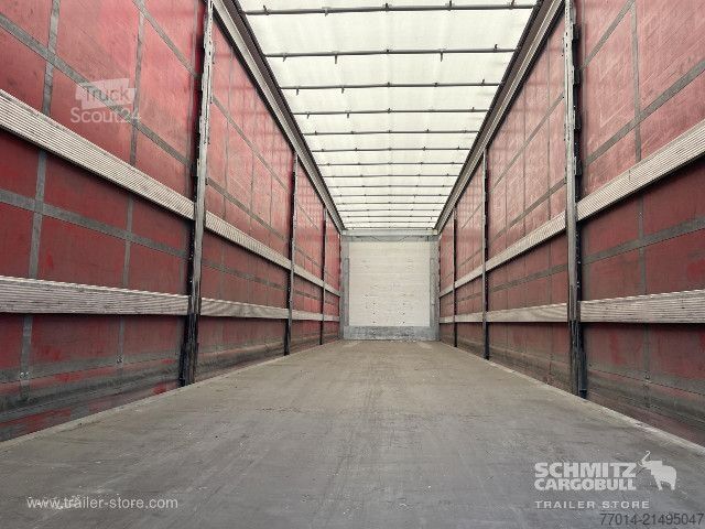 Semi-reboque aberto com lona Schmitz Cargobull Curtainsider Standard