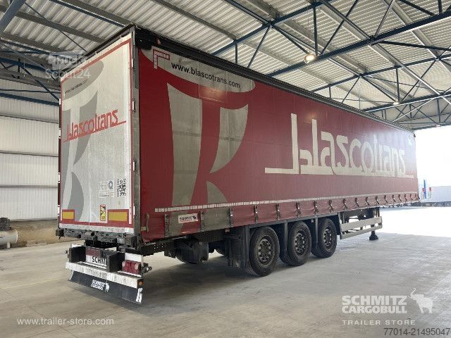 Semi-reboque aberto com lona Schmitz Cargobull Curtainsider Standard