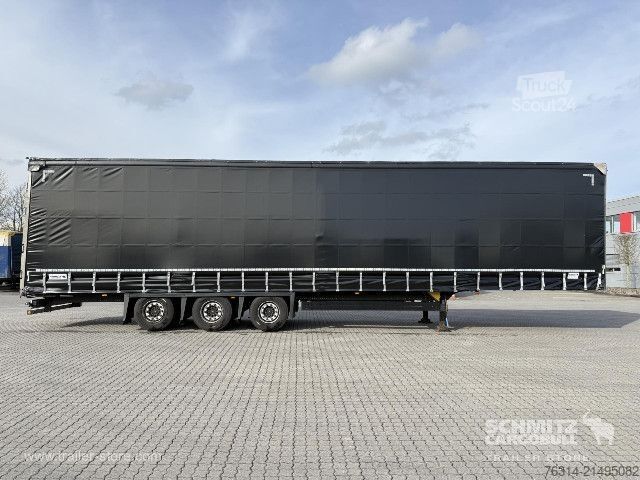 Open semitrailer with tarp Schmitz Cargobull Curtainsider Mega Getränke