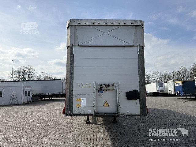 Open semitrailer with tarp Schmitz Cargobull Curtainsider Mega Getränke