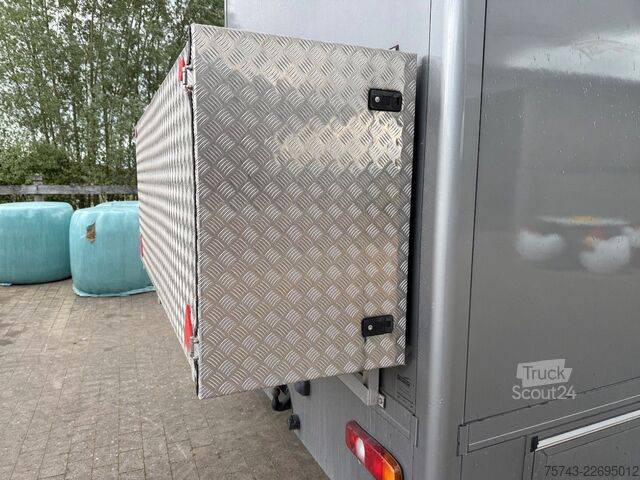 Veetransporter MERCEDES-BENZ FUSO 8 180  TT-S Hundetransporter  Pop-Out