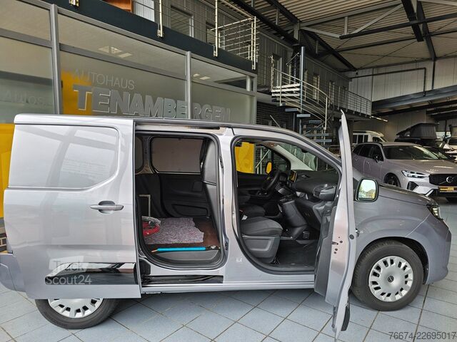 Панелен ван OPEL COMBO-E Cargo 100kW 50-kWh 2-Schiebetüren