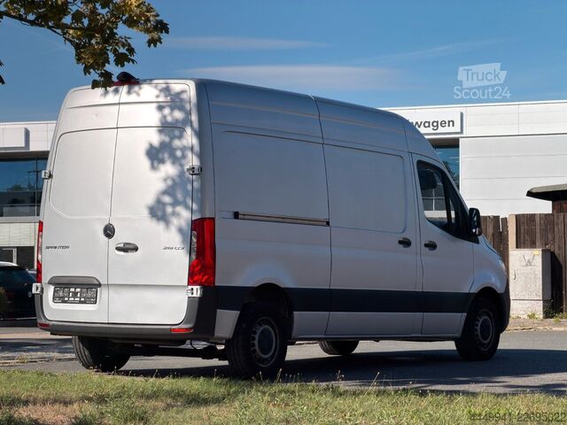 Βαν με ψηλή οροφή MERCEDES-BENZ Sprinter 215*L2H2*PDC*Klima*Carplay*Sitzheizung