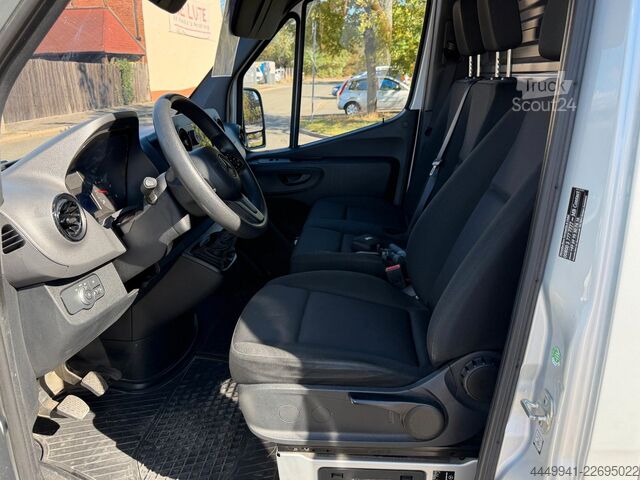 Βαν με ψηλή οροφή MERCEDES-BENZ Sprinter 215*L2H2*PDC*Klima*Carplay*Sitzheizung